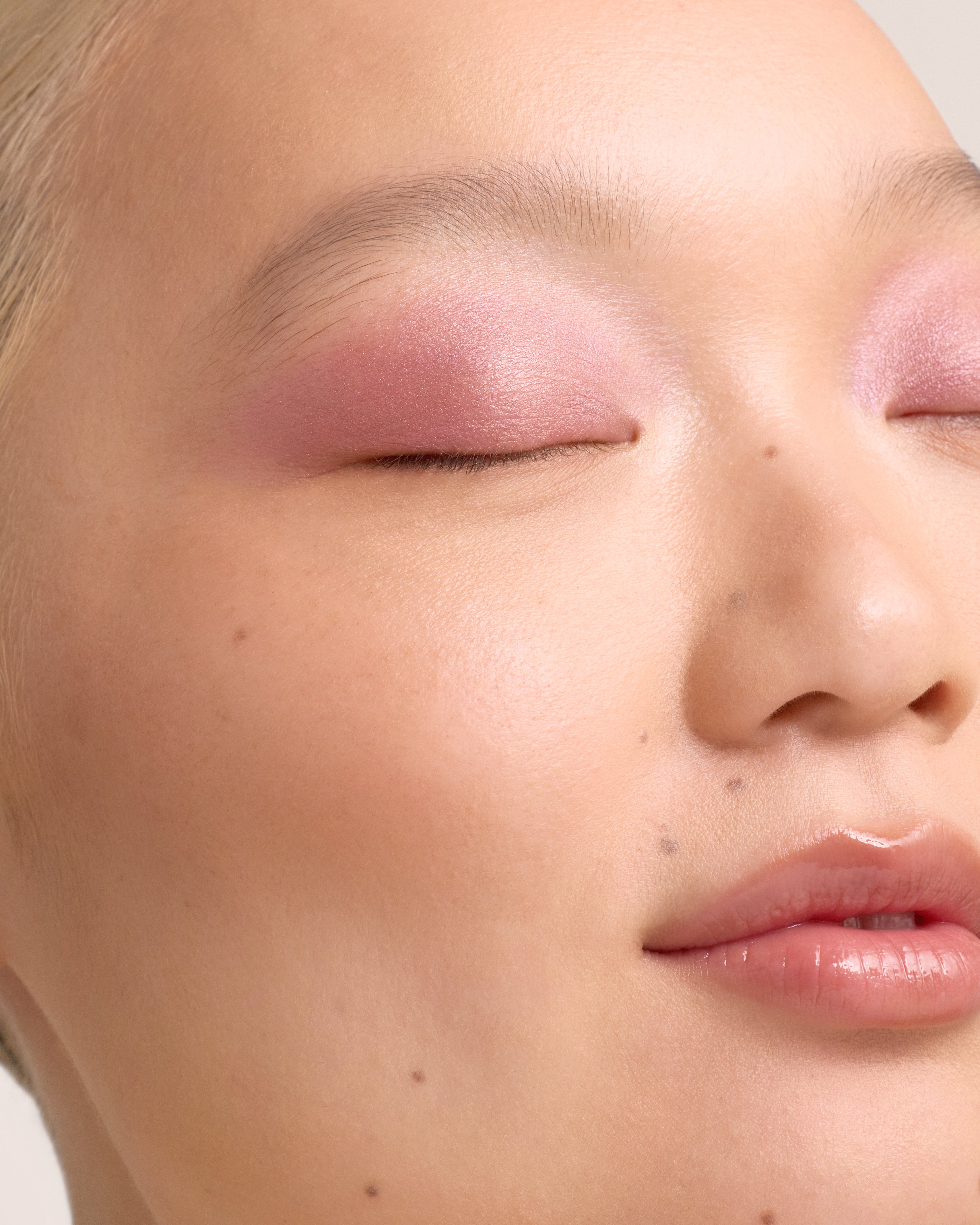 Cloud Dimensions Multi-Use Color Cream